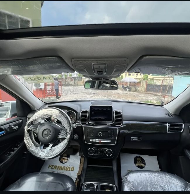 2016 GLE350 photo 5