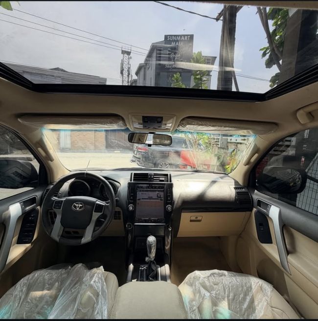 2016 TOYOTA PRADO V6 photo 5