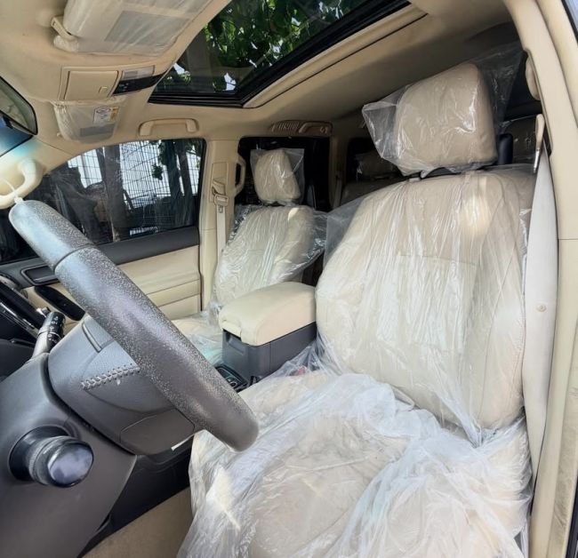 2016 TOYOTA PRADO V6 photo 3