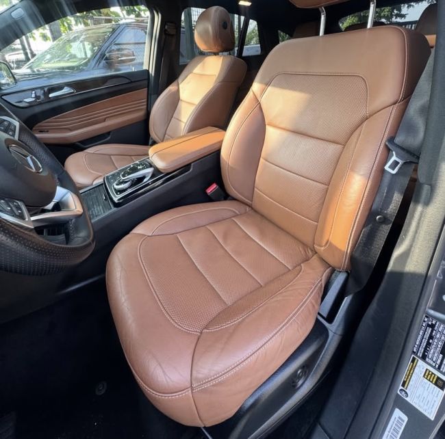 2017 GLE43 AMG photo 3