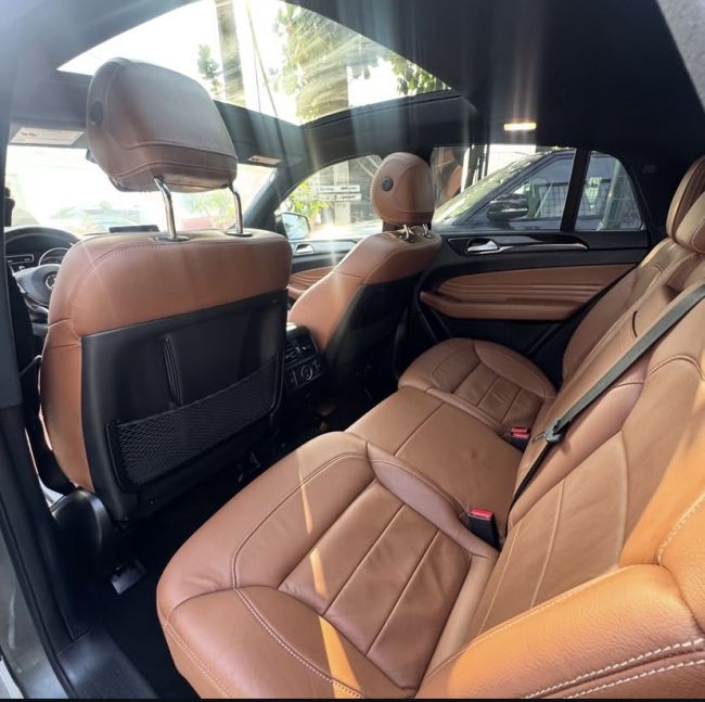 2017 GLE43 AMG photo 4