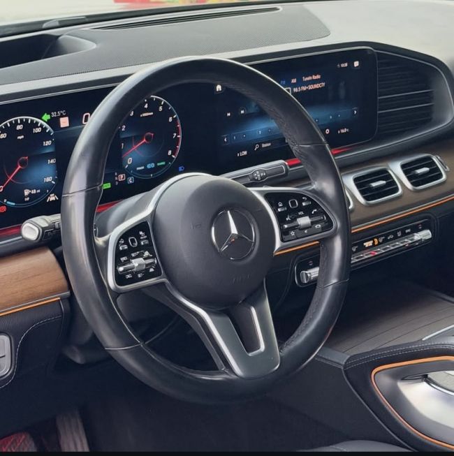 2020 GLE450 4MATIC photo 5