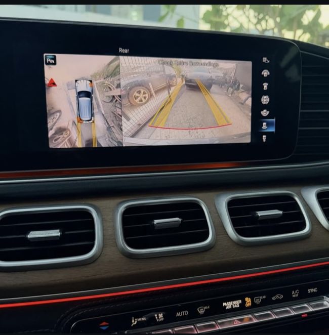 2020 GLE450 4MATIC photo 3