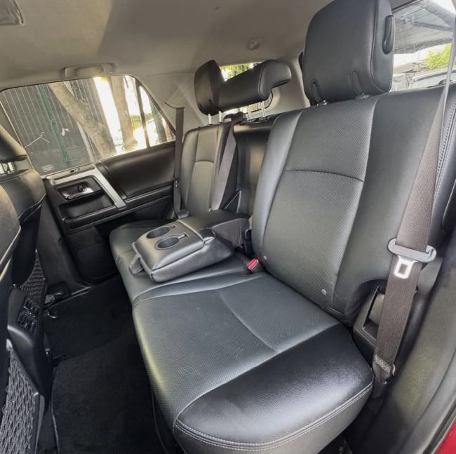 2021 TOYOTA 4RUNNER photo 4