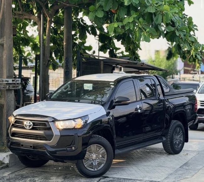 2025 TOYOTA ADVENTURE