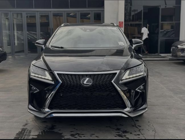 RX350 F-sport 2018 photo 2